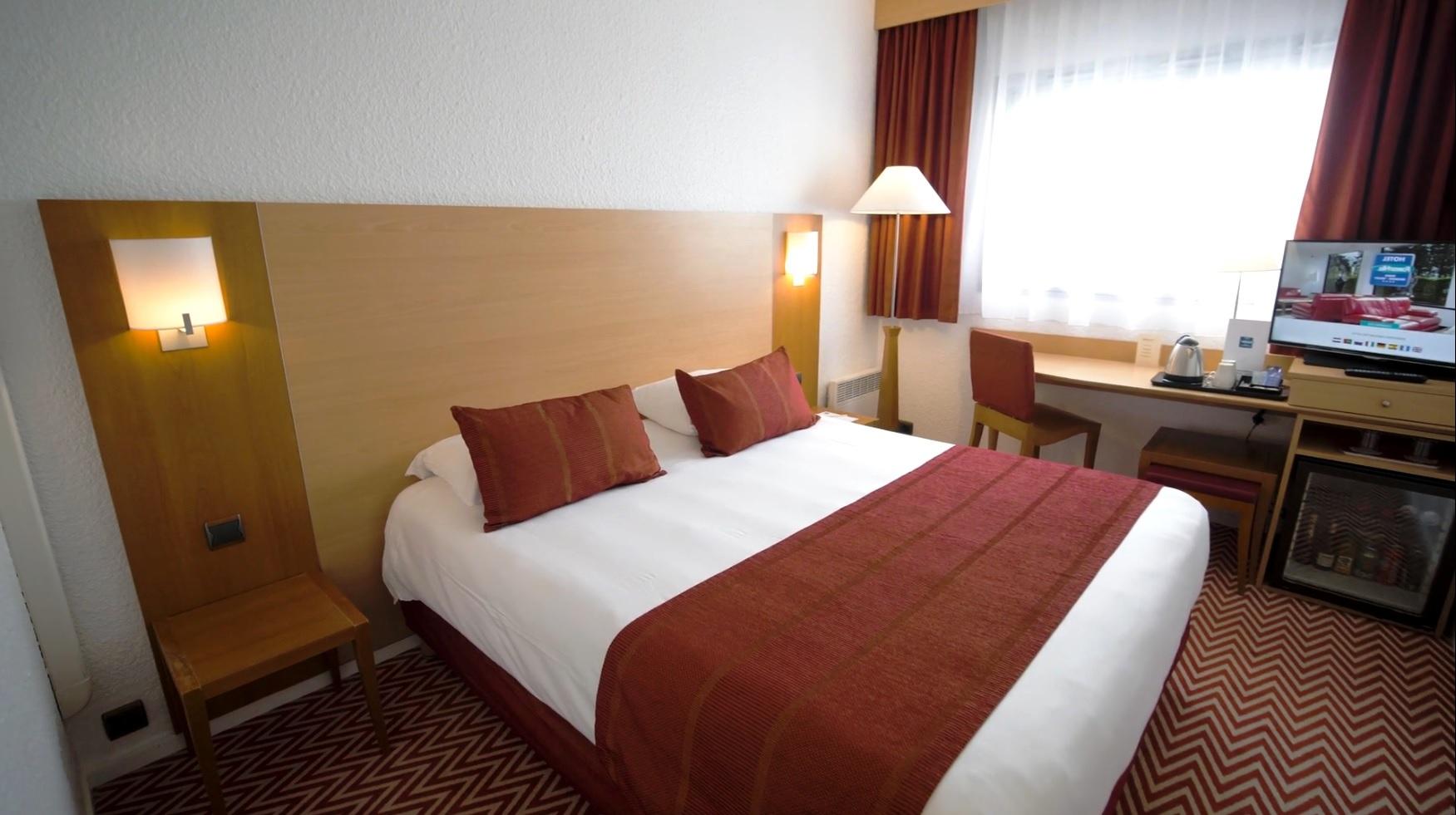 Forest Hill Velizy 4*